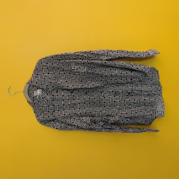 Crazy vintage Long Sleeve - Picture 1 of 5